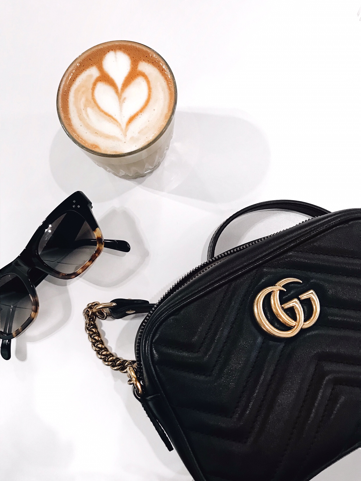 Gucci Marmont handbag and latte art | CoffeeAndHandbags.com