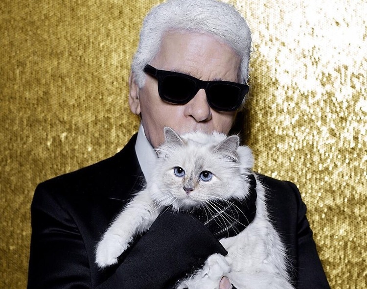 Karl Lagerfeld with his beloved cat Choupette