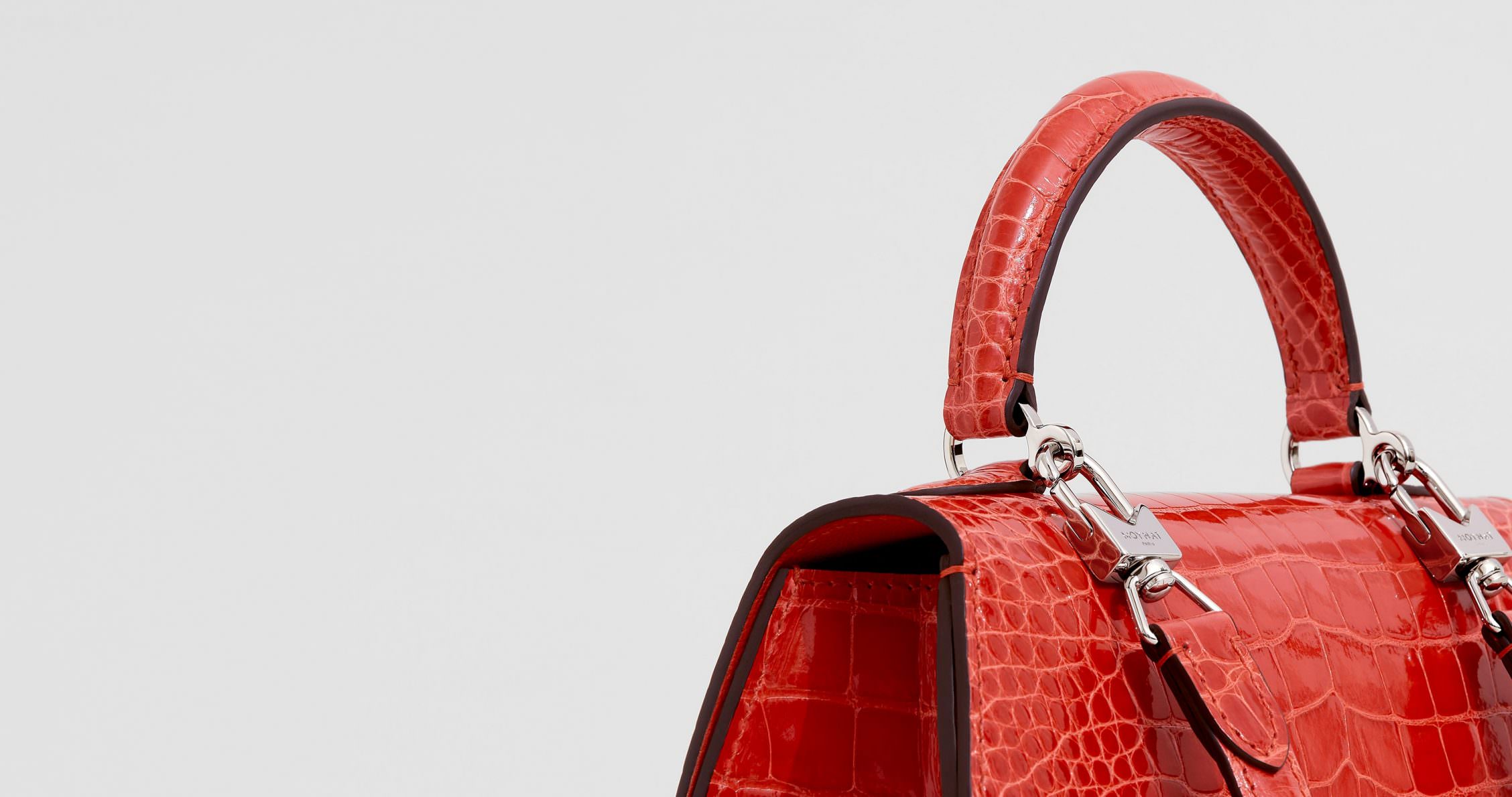Moynat Rejane | CoffeeAndHandbags.com #Moynat #LeatherGoods #DesignerHandbags