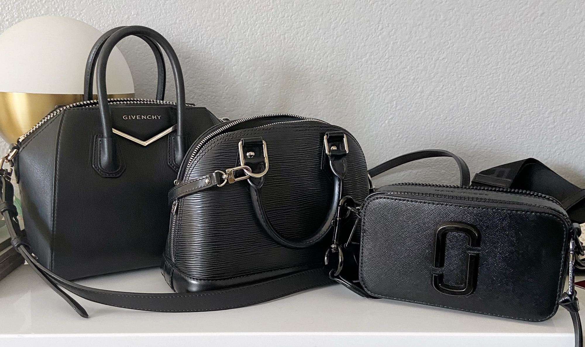 Inside the Givenchy Mini Antigona bag