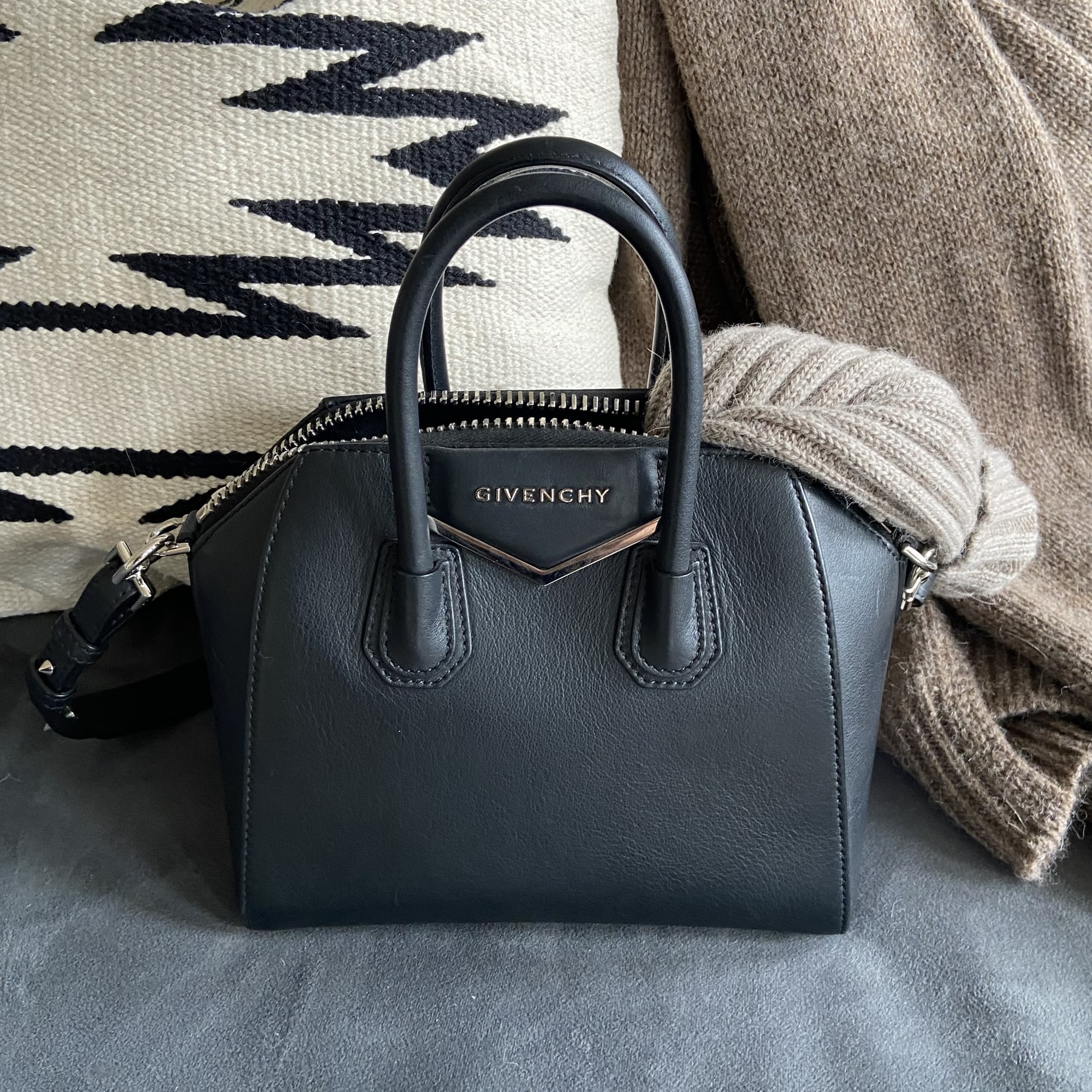 Givenchy Mini Antigona bag in hand